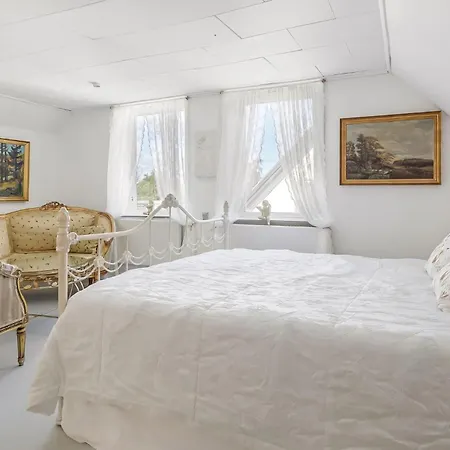 Awesome In With Wifi Semesterbostad *